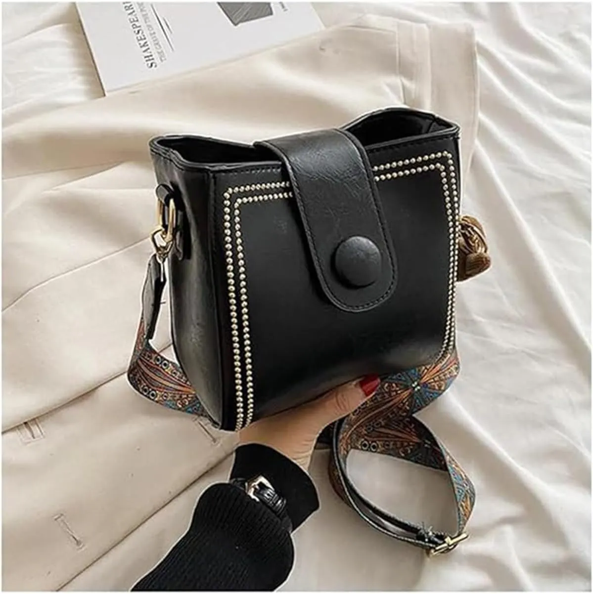 Bucket Bag,Women's Vintage Bunny Charm Bucket Bag,Convertible Shoulder Crossbody, Spacious Travel Tote