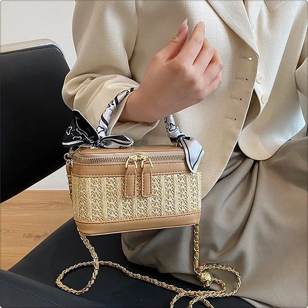 Elegant Designer Leather Evening Clutch Handbag with Gold Chain Shoulder & Crossbody Strap for Women