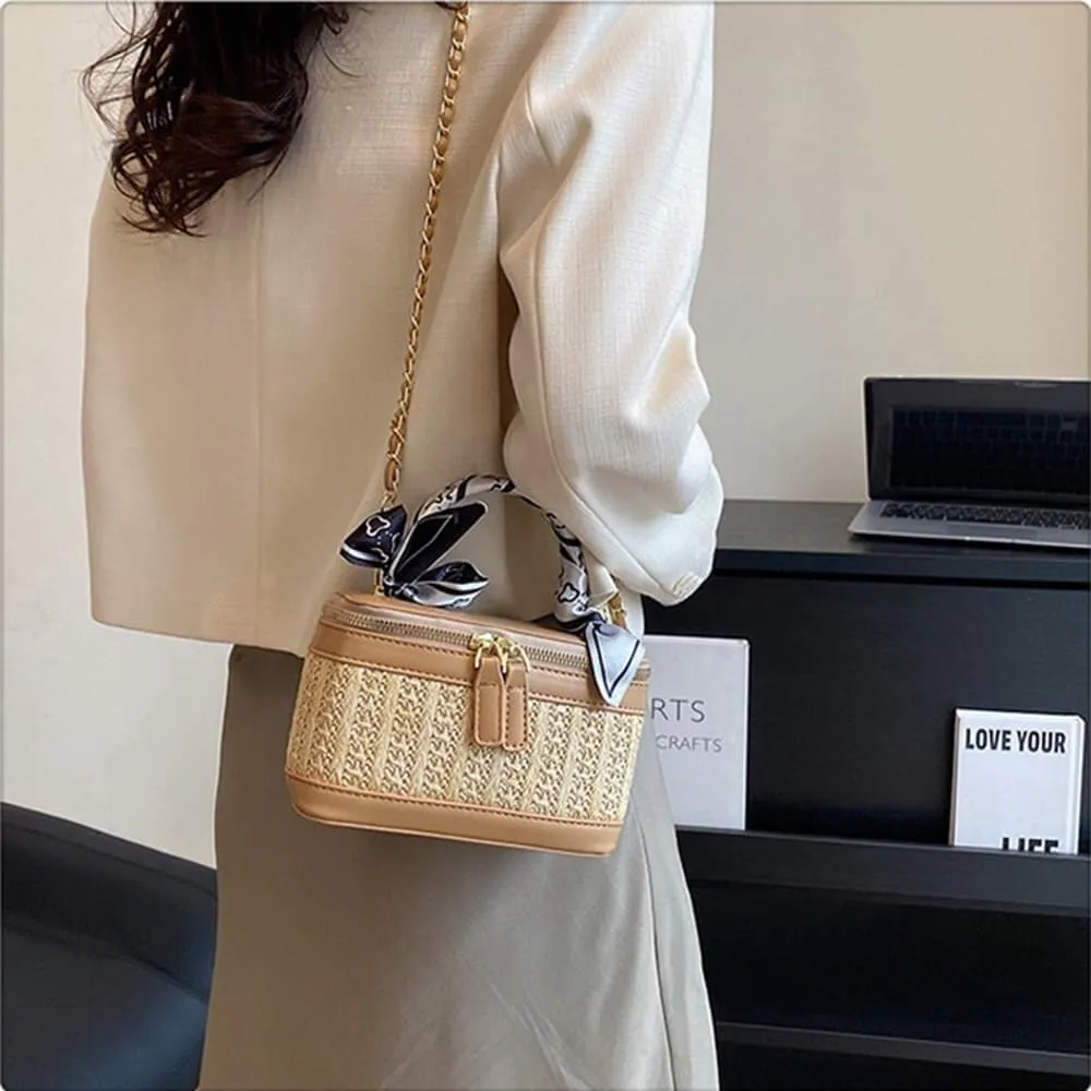 Elegant Designer Leather Evening Clutch Handbag with Gold Chain Shoulder & Crossbody Strap for Women
