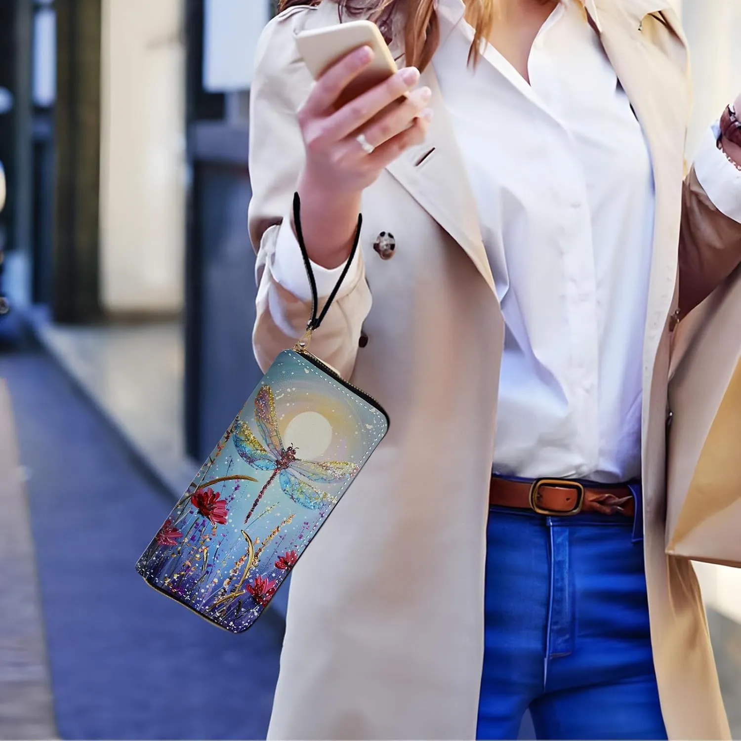 Long Wallet for Women, PU Leather Wristlet Wallets, Flower Forest Dragonfly Credit Card Holder for Women, Convenient Travel Wallet with Wrist strap Pink Mirror, Fashion and Sturdy Wallet.