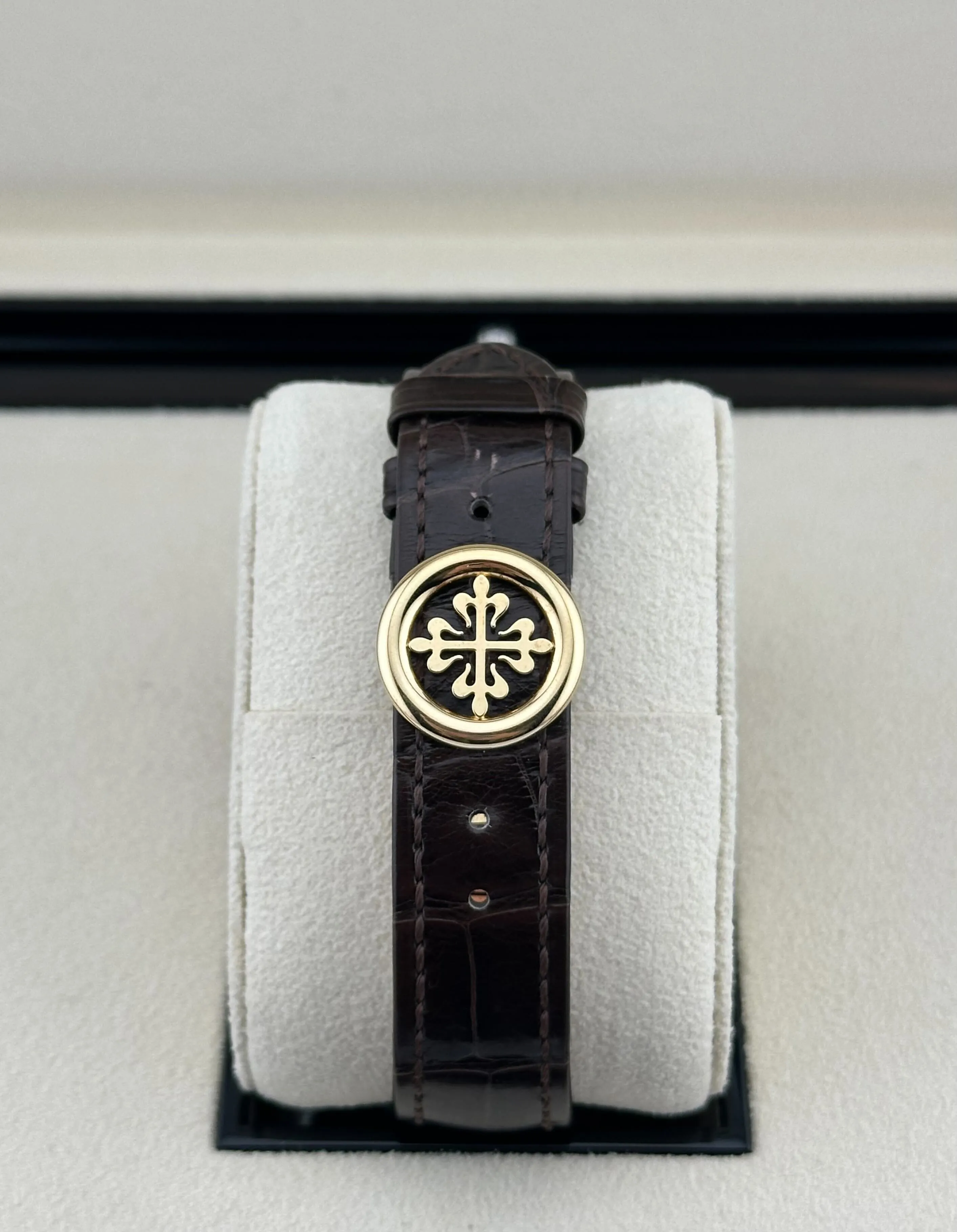 Patek Philippe Complications 5231J-001 World Time Yellow Gold (2019)