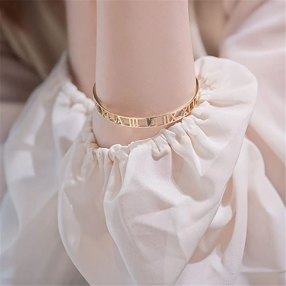 Roman Numeral Series Hollow Carved Bracelet - Fashionable Women's Three-Color Roman Bracelet