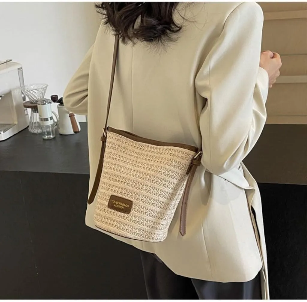 Straw Bag Straw Bucket Bag 2024 New Popular Versatile Crossbody Bag Korean Version Niche Small Bag Straw Beach Bag