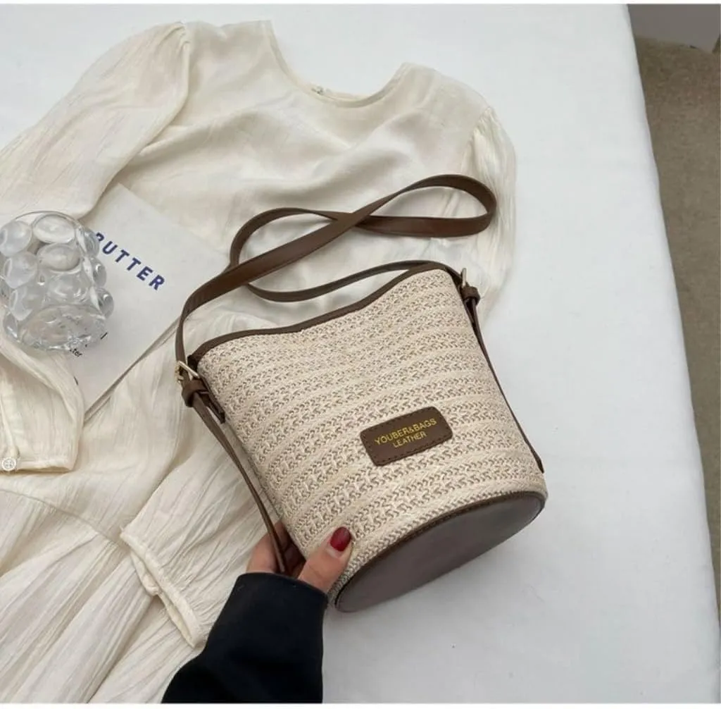 Straw Bag Straw Bucket Bag 2024 New Popular Versatile Crossbody Bag Korean Version Niche Small Bag Straw Beach Bag