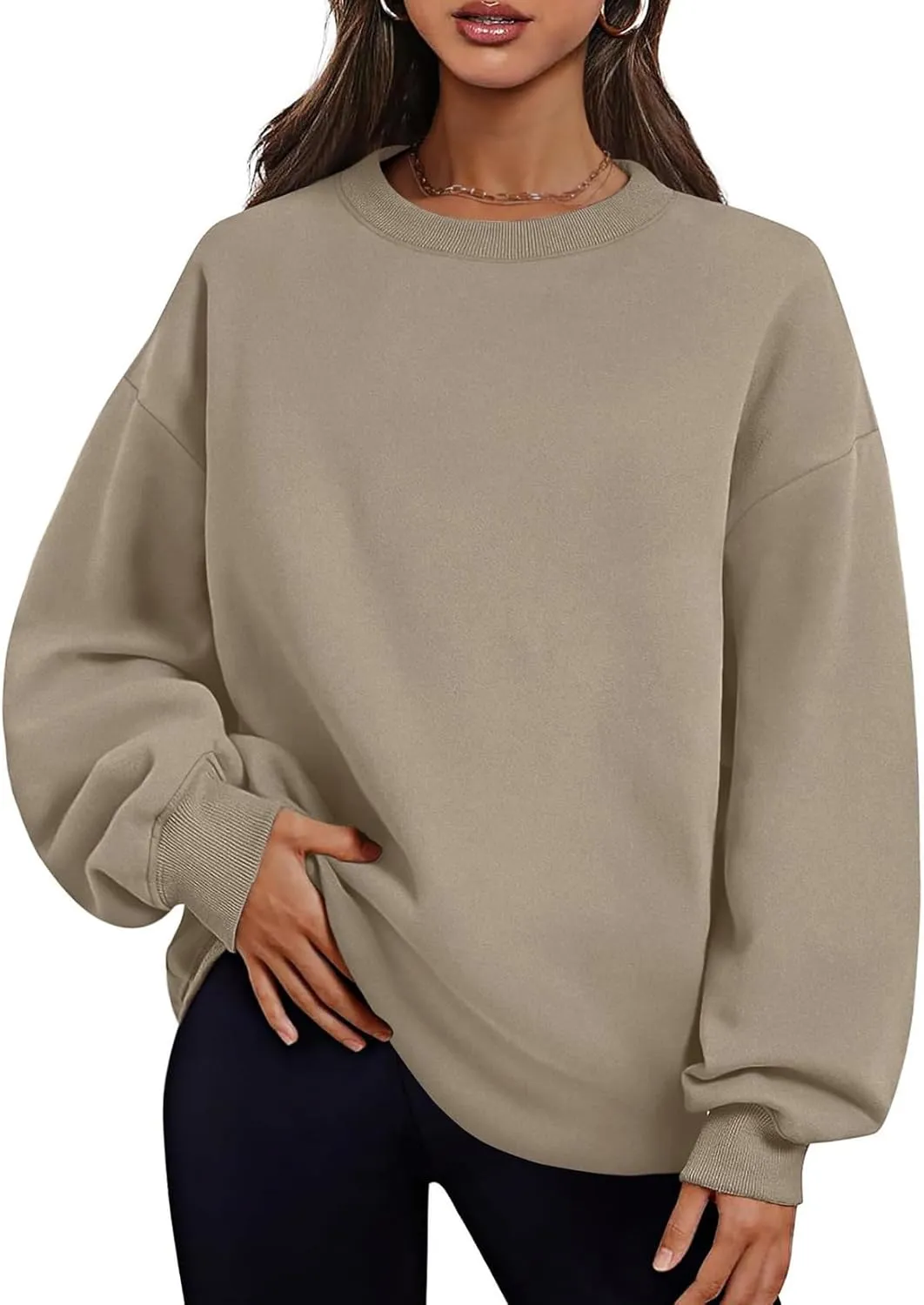 Womens Crew Neck Oversized Sweatshirt with Pockets Long Sleeve Pullover Cotton Hoodies Casual Tops Winter 2025