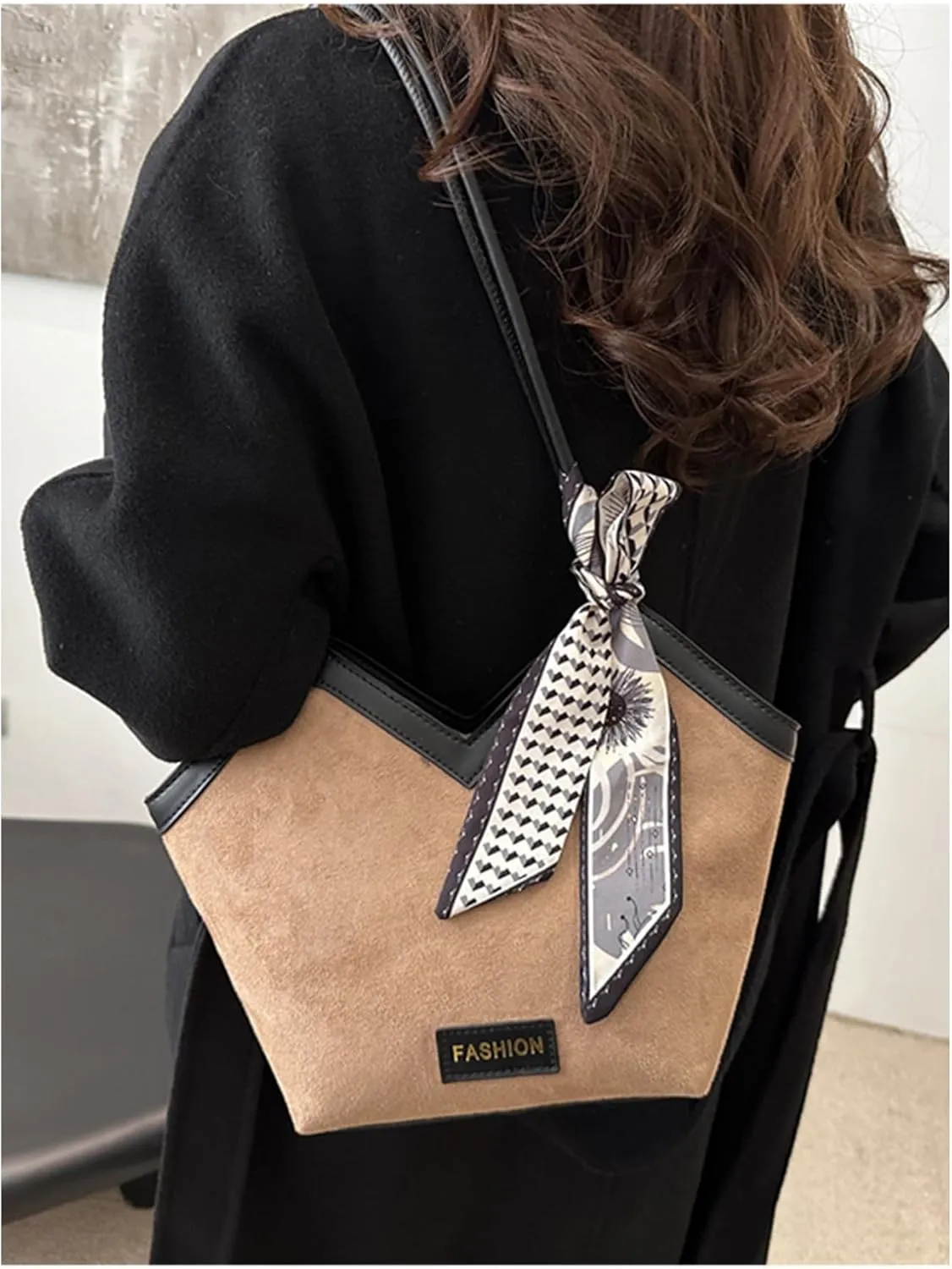 Women's Western Elegant Shoulder Bag Large Capacity Tote Bag Trendy Hobo Bags Purse